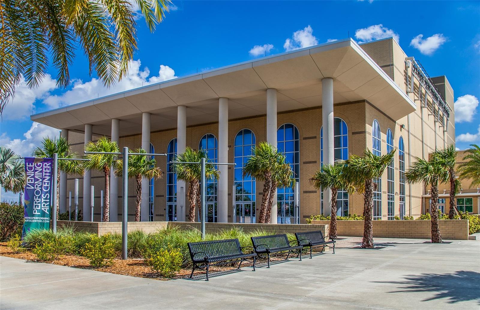 Image 45 of 54 For 862 Bird Bay Way 194