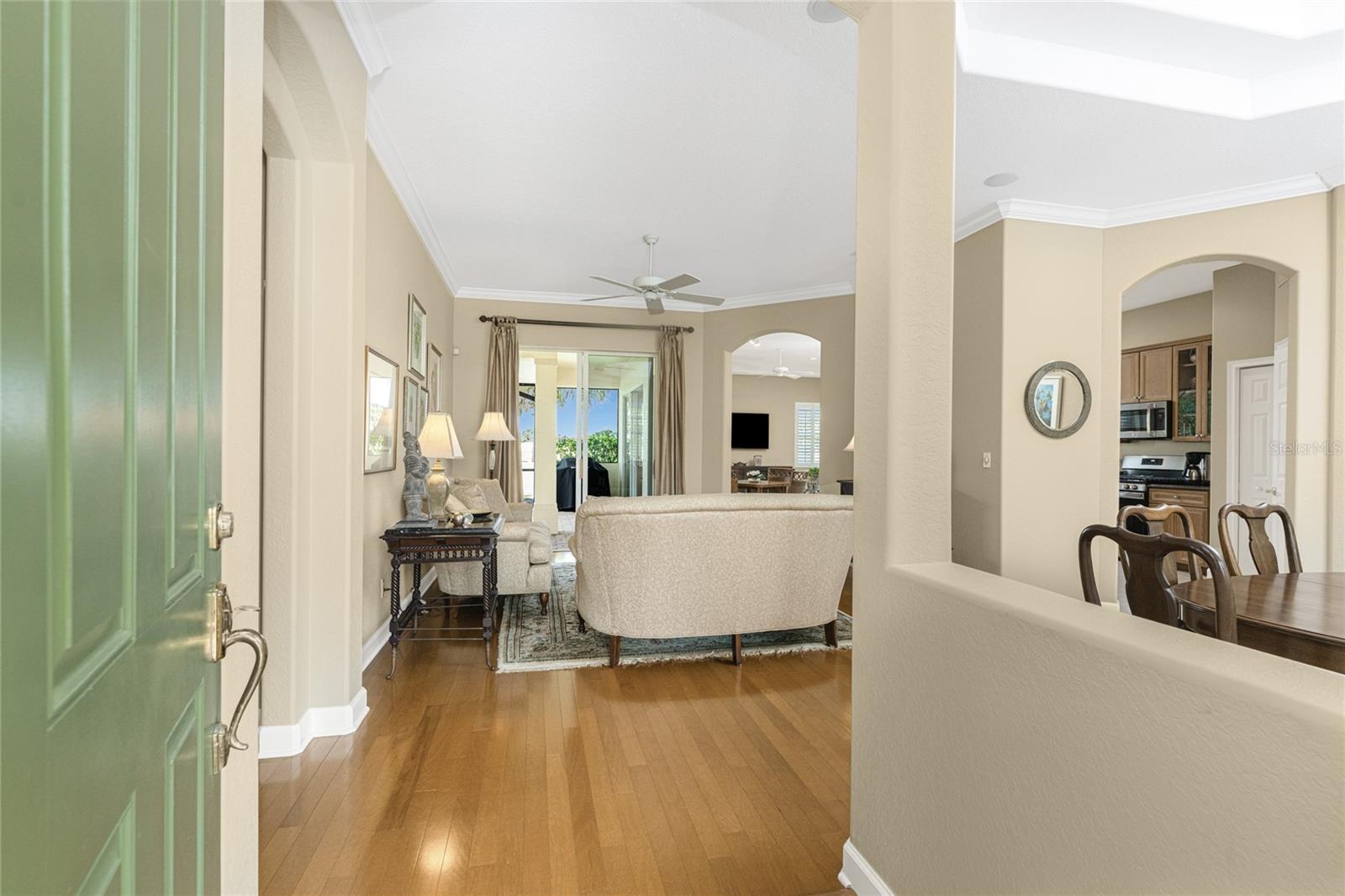 Image 6 of 57 For 138 Montelluna Drive