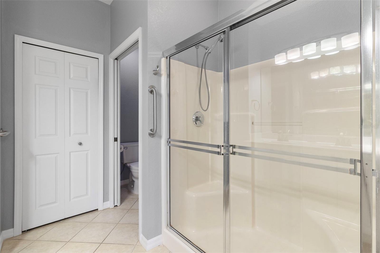 Image 26 of 48 For 2612 Peach Circle