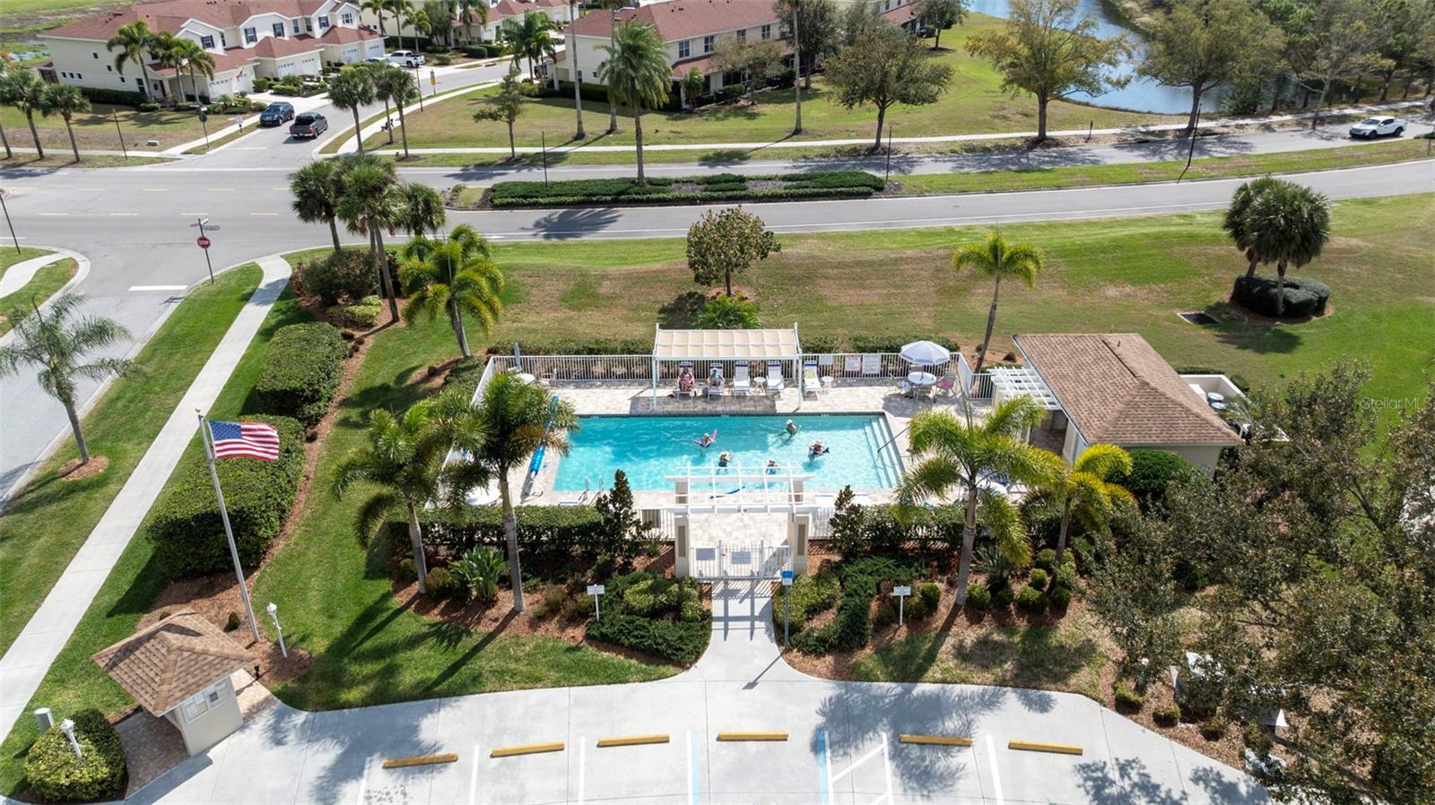 Image 5 of 48 For 2612 Peach Circle