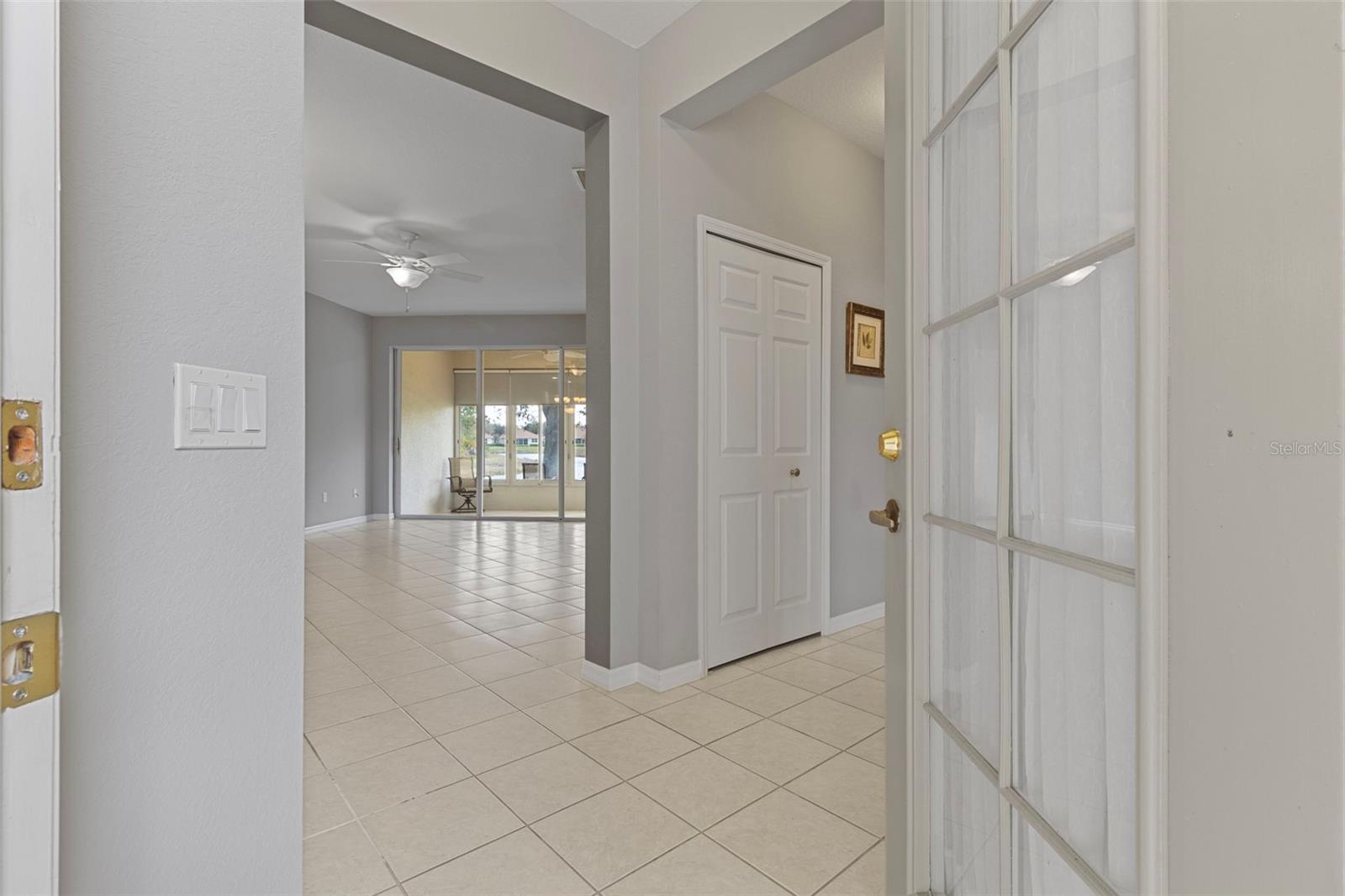 Image 8 of 48 For 2612 Peach Circle