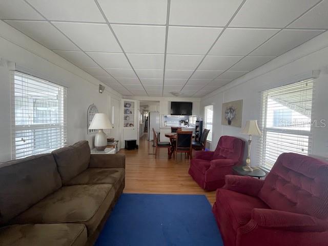 Image 4 of 11 For 767 Green Circle