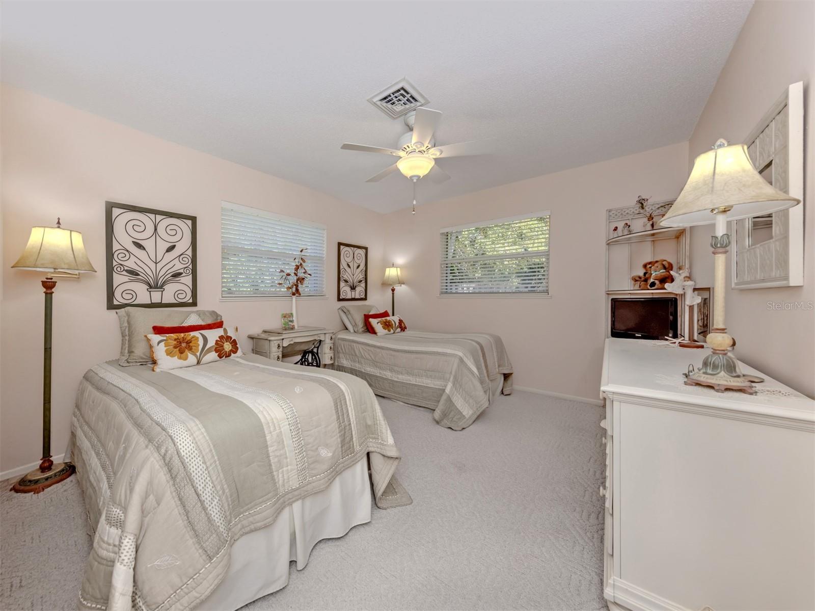 Image 23 of 38 For 603 Four Bays Drive