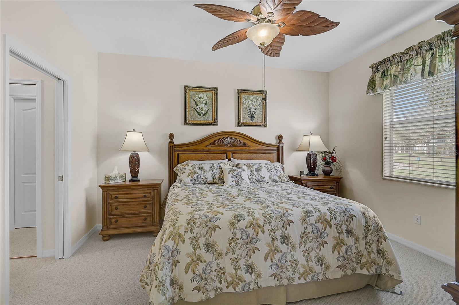 Image 13 of 48 For 4433 Corso Venetia Boulevard B18