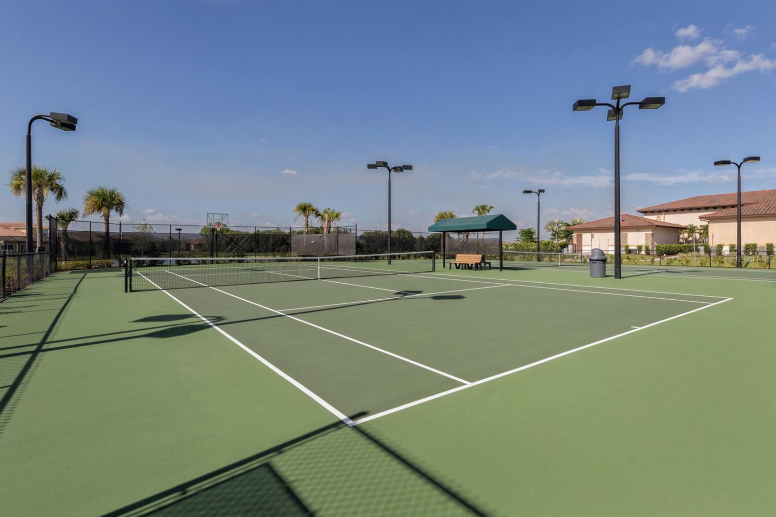 Image 42 of 92 For 20925 Loggia Court