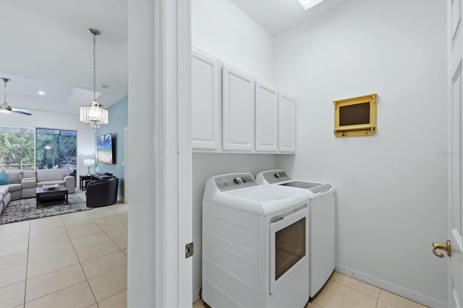 Image 30 of 53 For 745 Fordingbridge Way