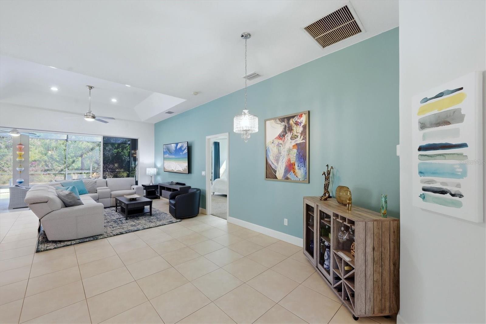 Image 4 of 53 For 745 Fordingbridge Way