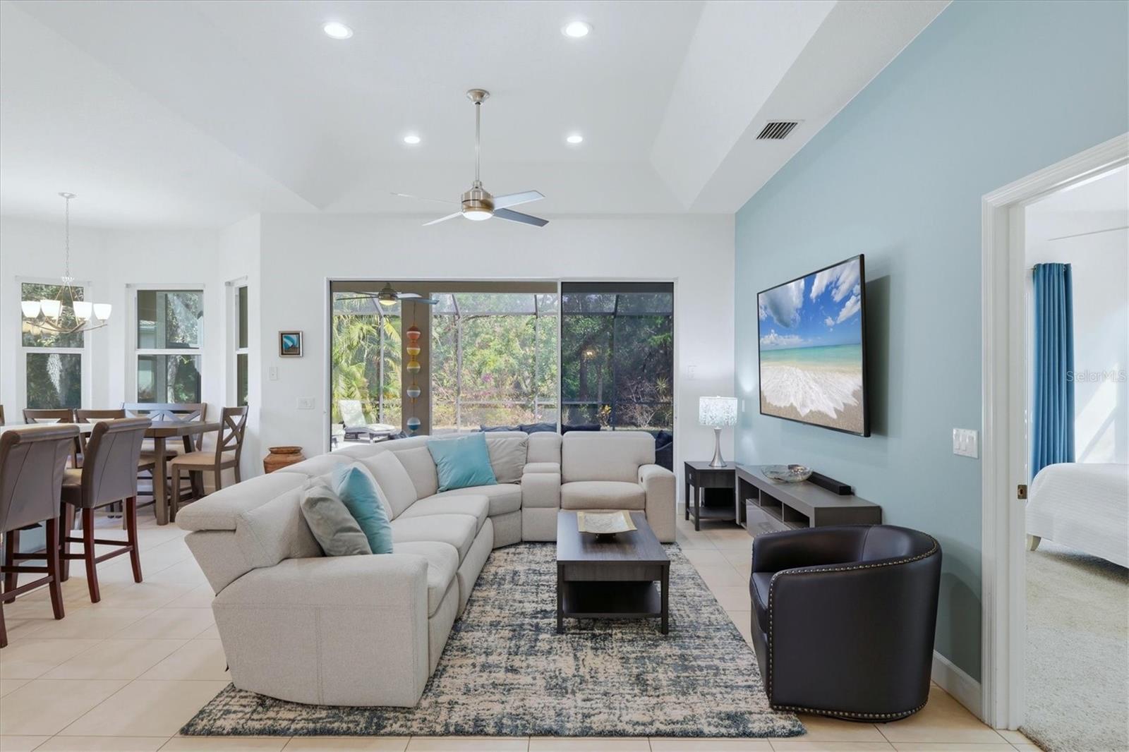 Image 6 of 53 For 745 Fordingbridge Way