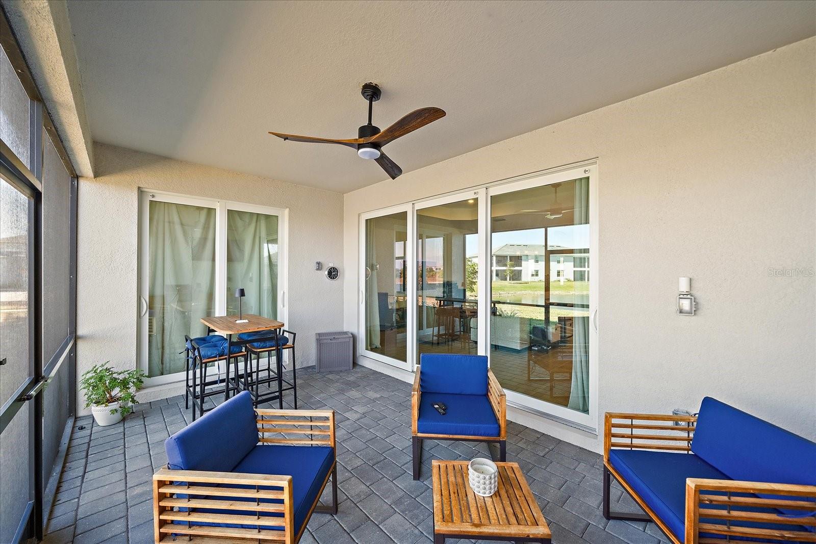 Listing photo id 28 for 17552 Santorini Court
