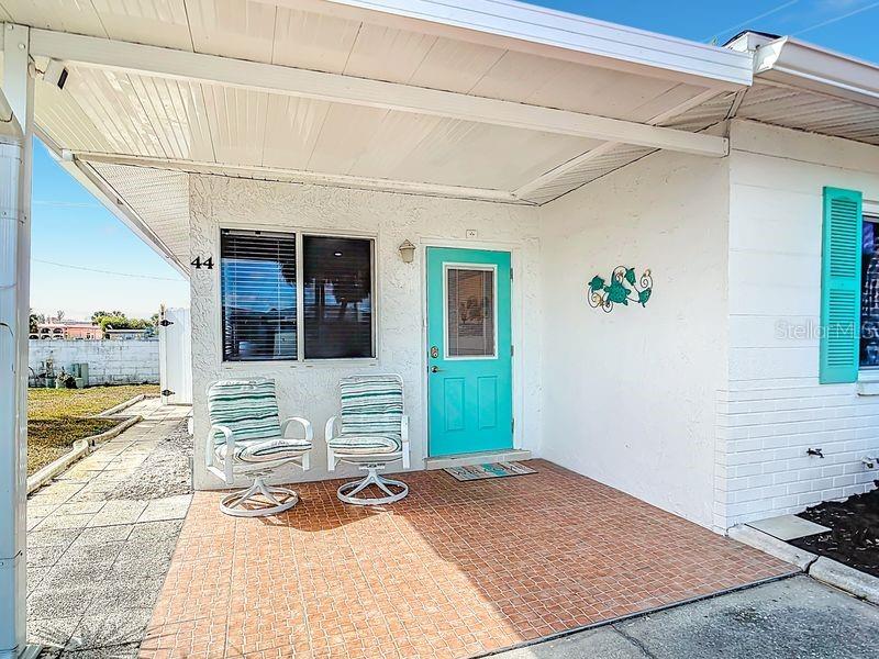 Image 25 of 35 For 1977 Beach Road 44