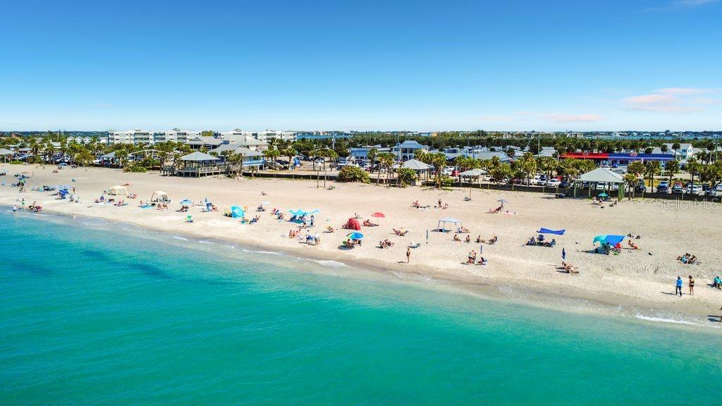 Image 34 of 35 For 1977 Beach Road 44