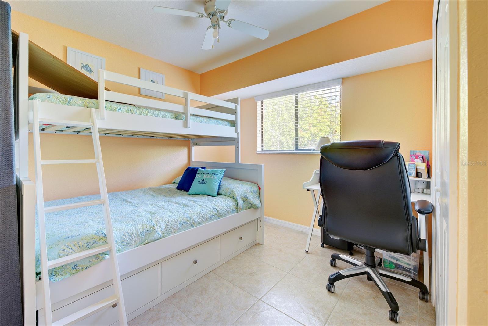 Image 21 of 49 For 2135 Belvoir Street