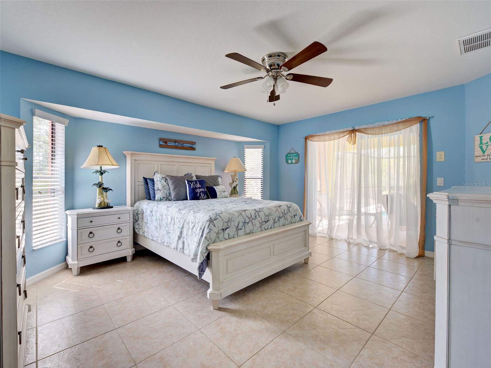 Image 31 of 49 For 2135 Belvoir Street