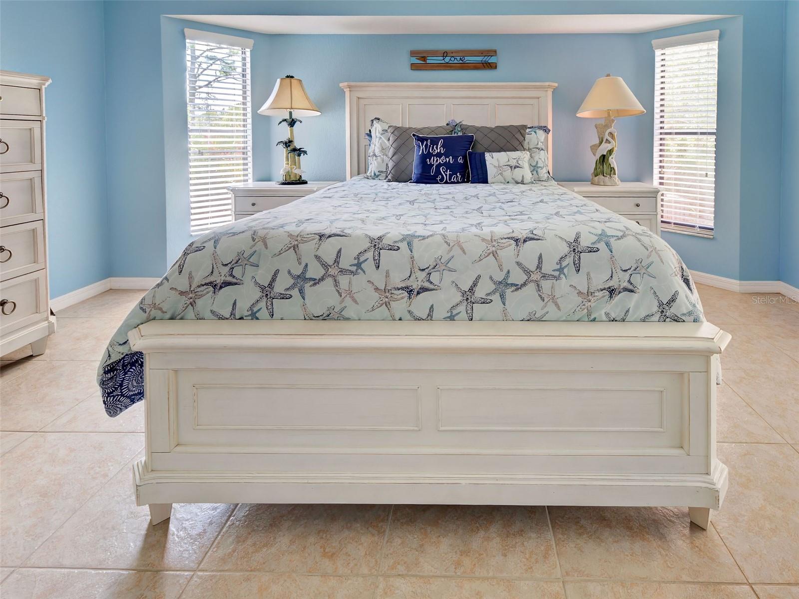 Image 33 of 49 For 2135 Belvoir Street