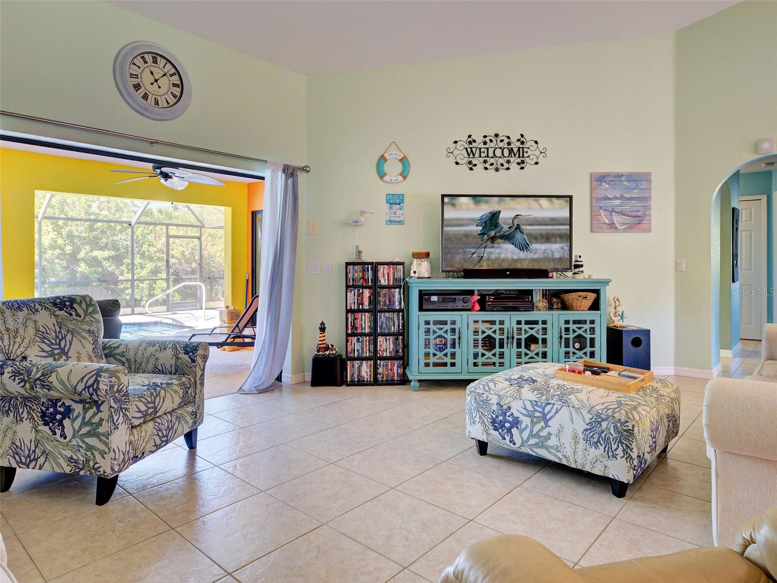 Image 7 of 49 For 2135 Belvoir Street