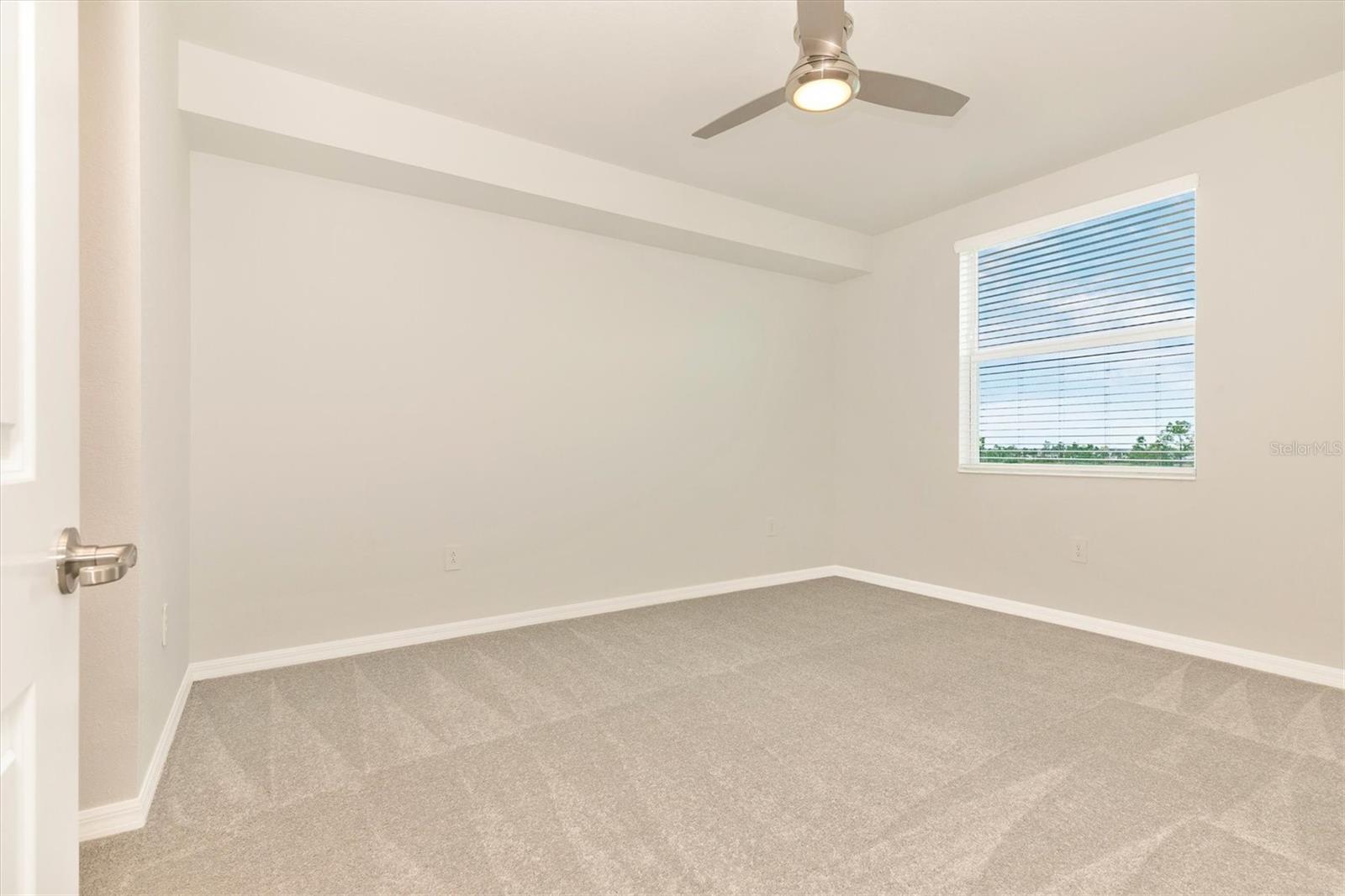Image 29 of 100 For 12320 Wellen Golf Street 305