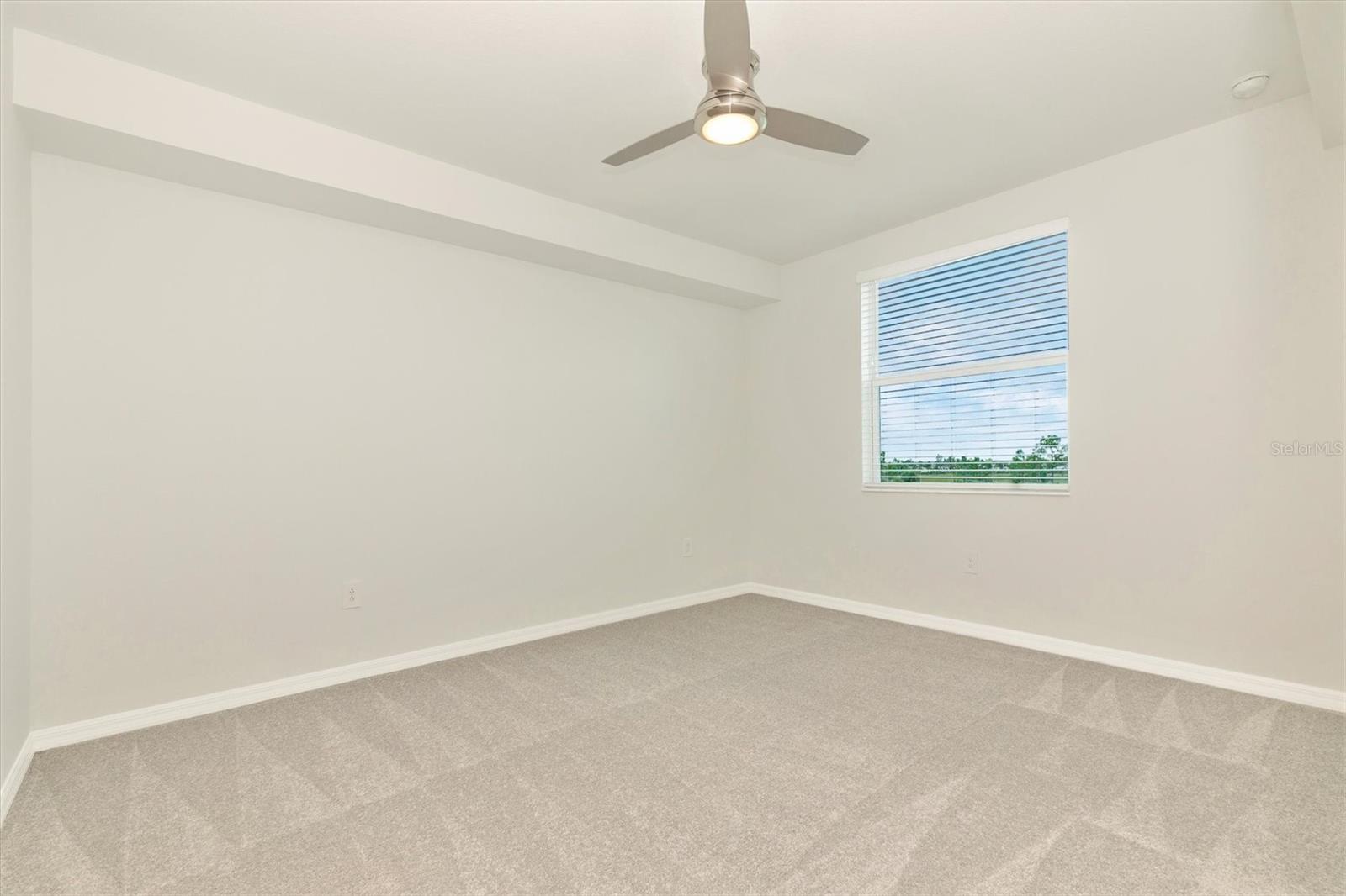 Image 30 of 100 For 12320 Wellen Golf Street 305