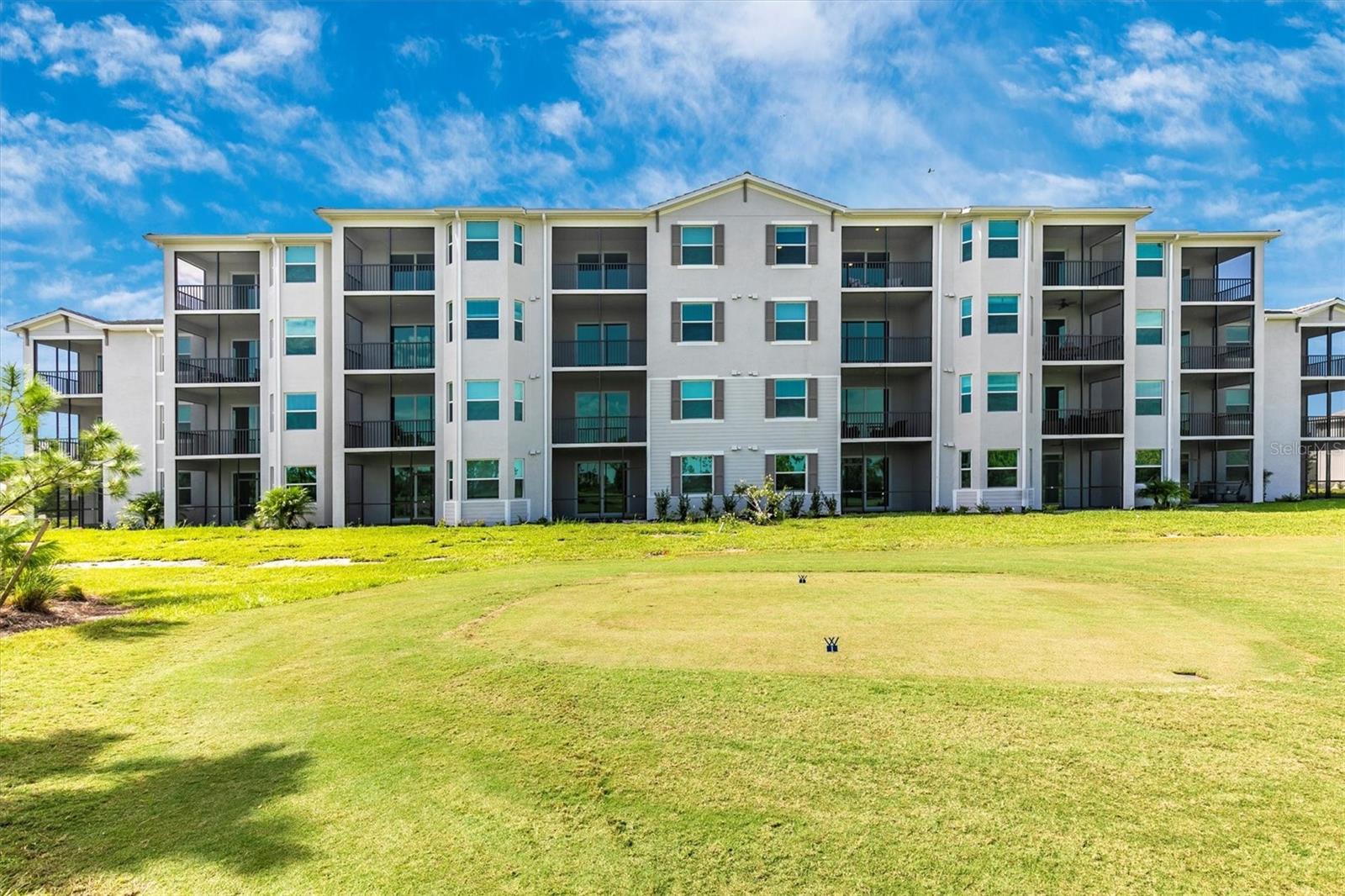 Image 52 of 100 For 12320 Wellen Golf Street 305