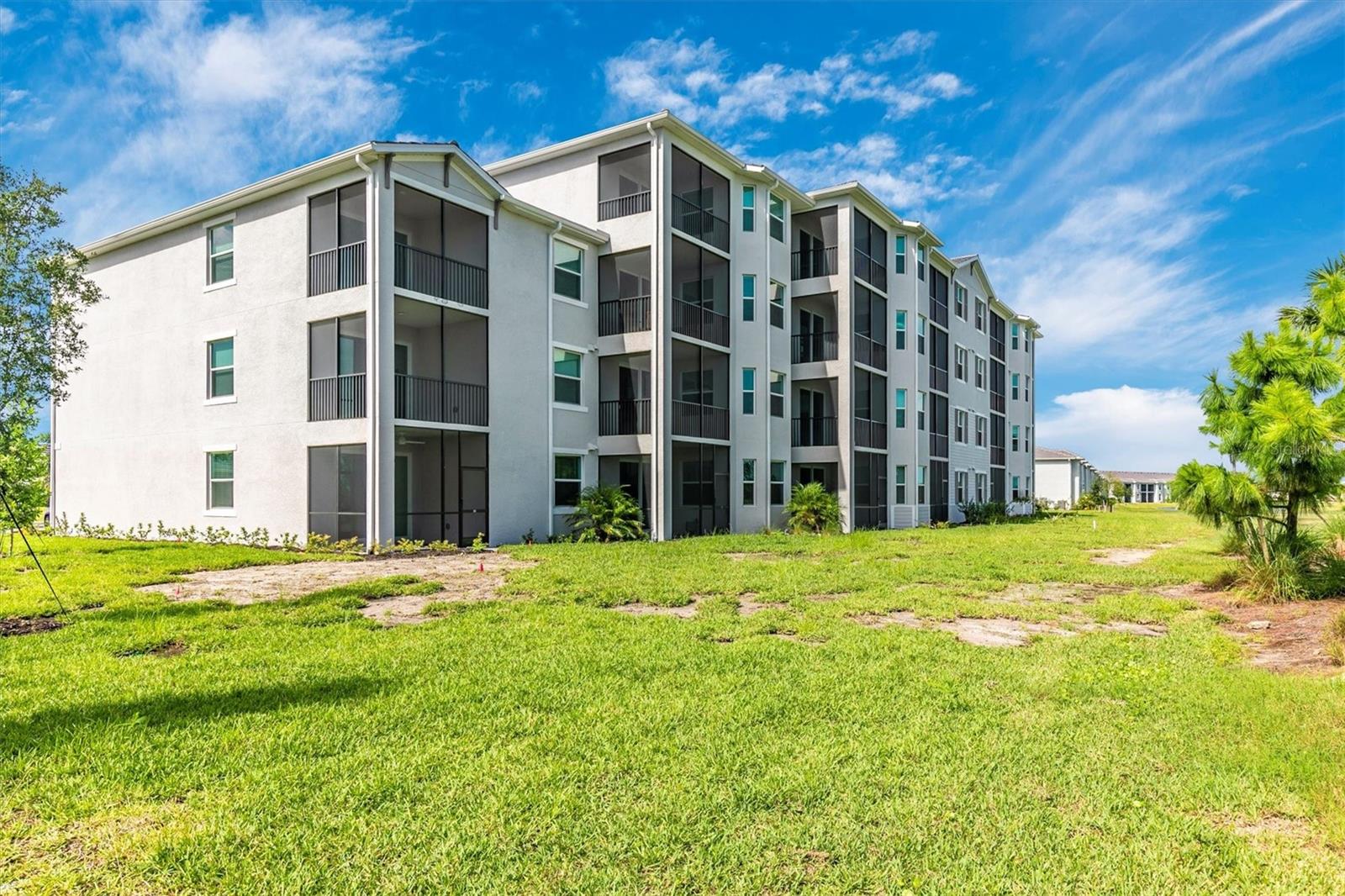 Image 53 of 100 For 12320 Wellen Golf Street 305
