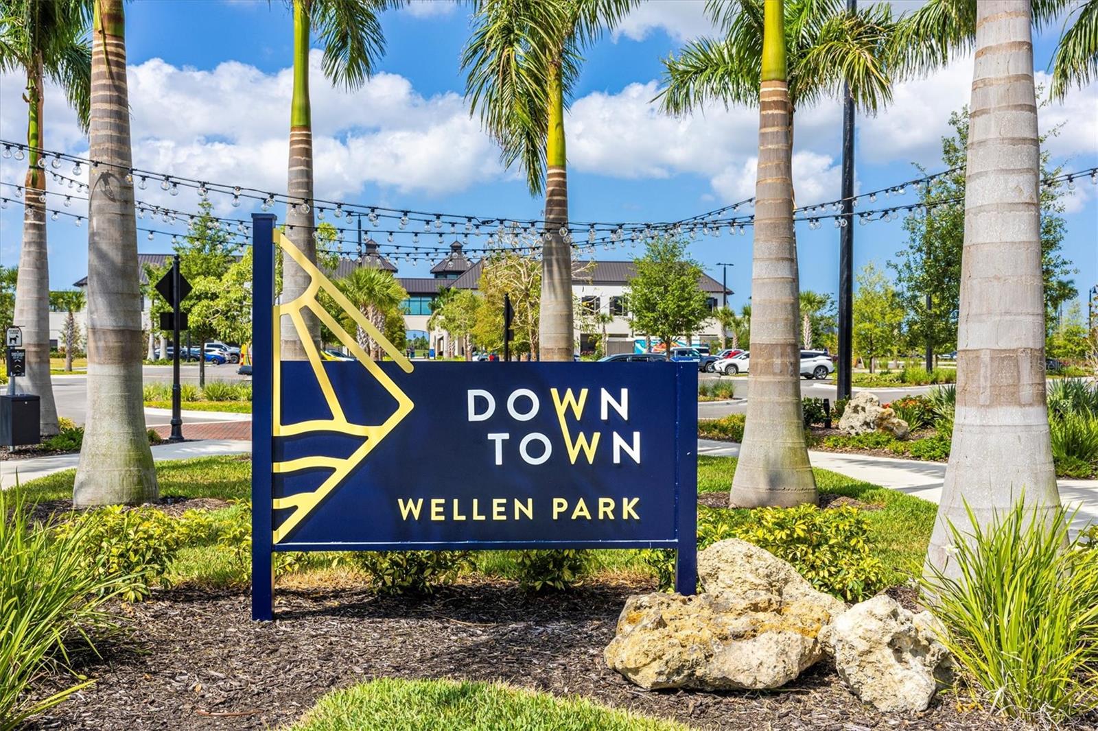 Image 66 of 100 For 12320 Wellen Golf Street 305