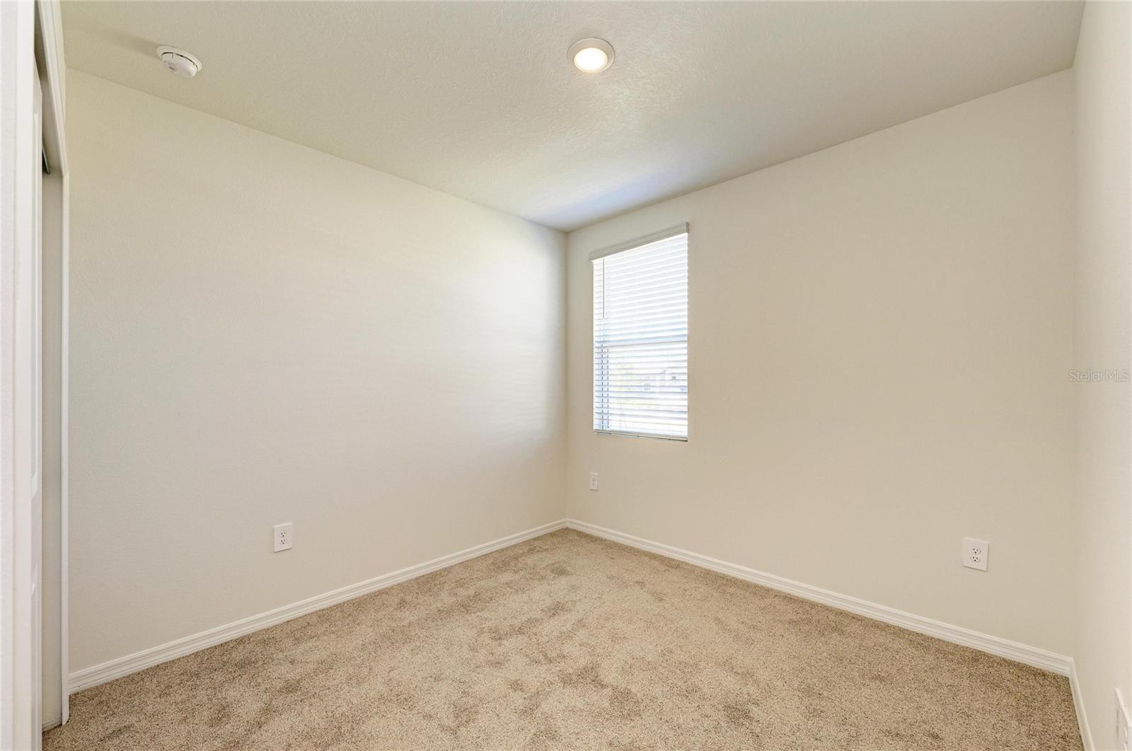 Image 34 of 68 For 261 Lazy Shore Drive