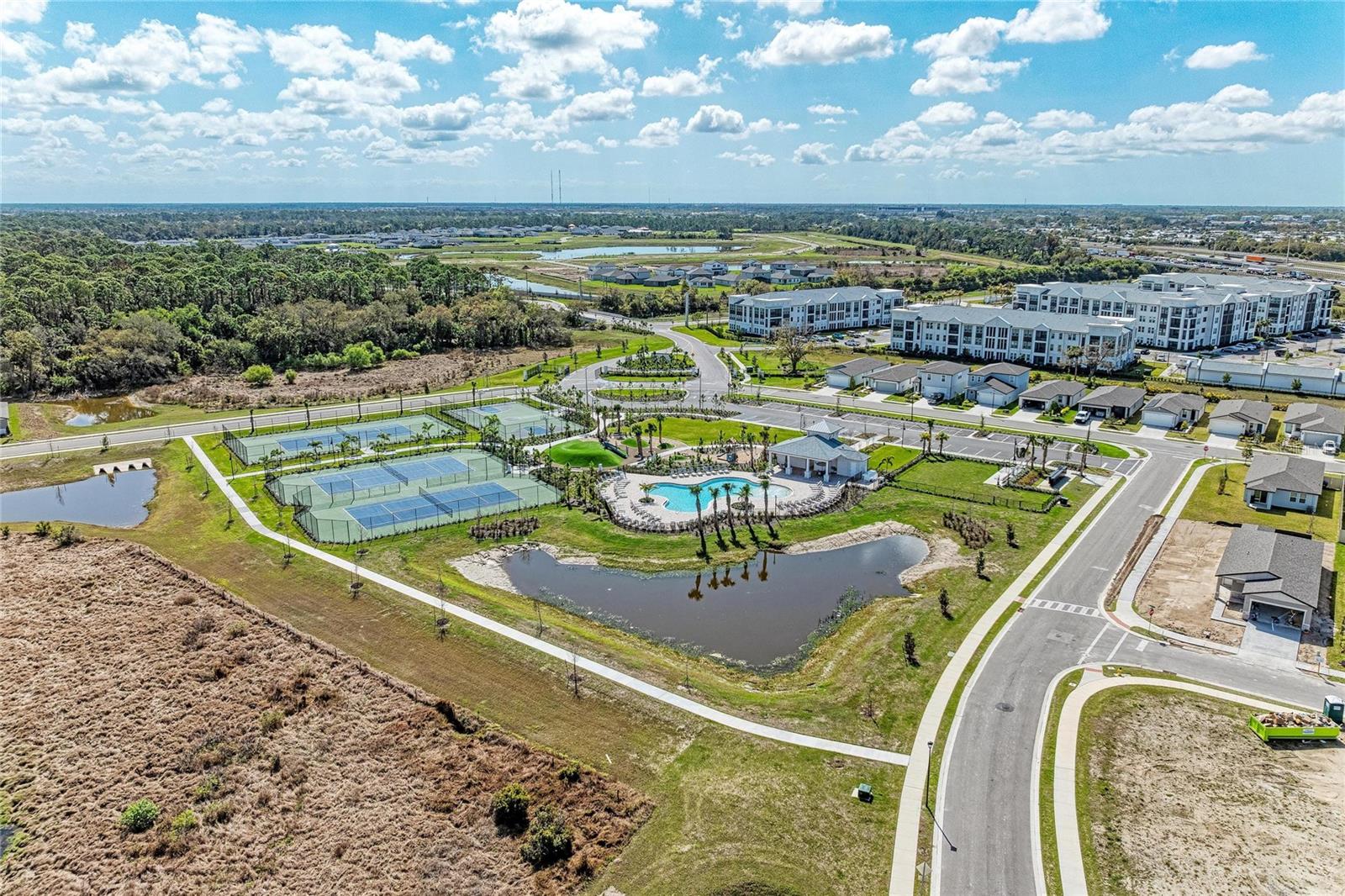 Image 49 of 68 For 261 Lazy Shore Drive