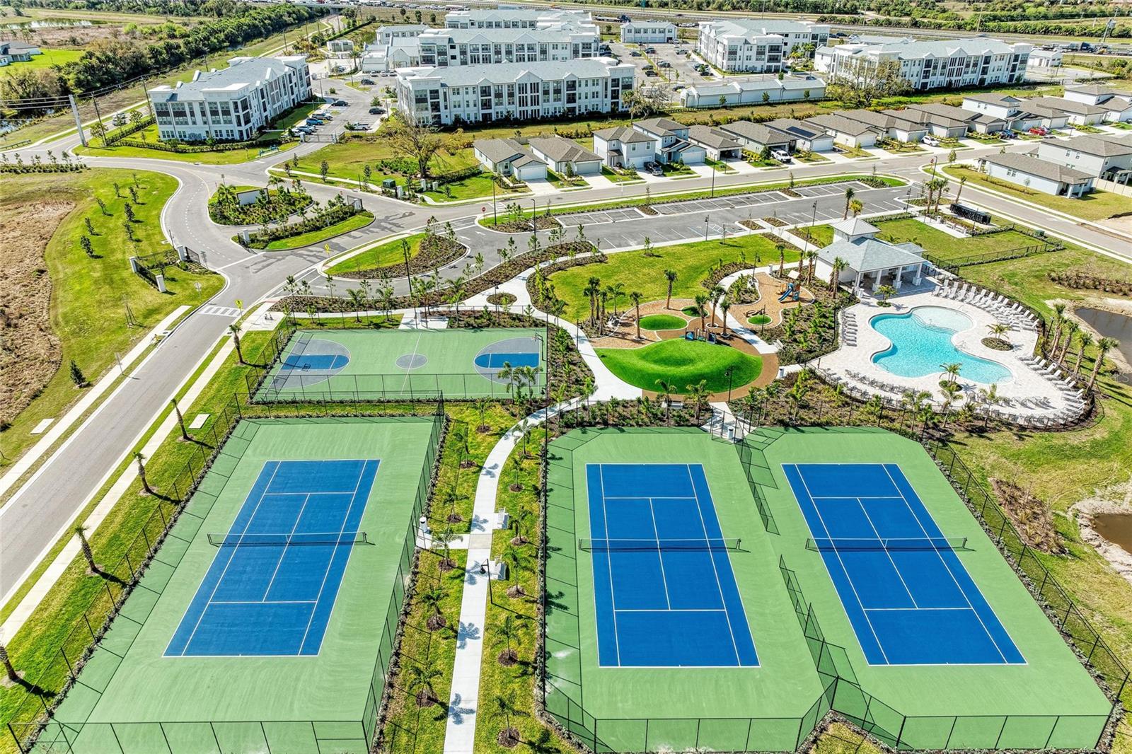 Image 52 of 68 For 261 Lazy Shore Drive