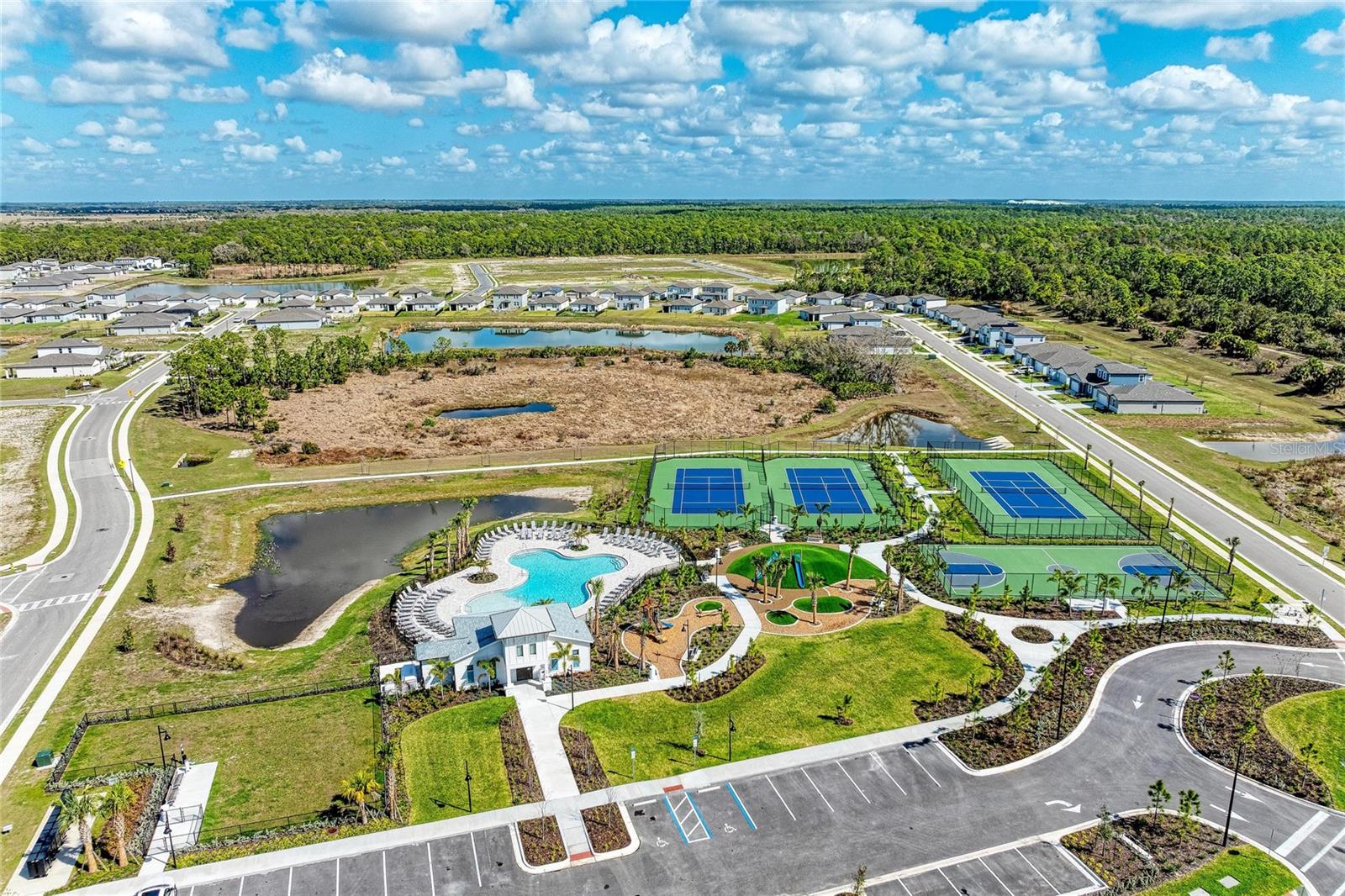 Image 54 of 68 For 261 Lazy Shore Drive