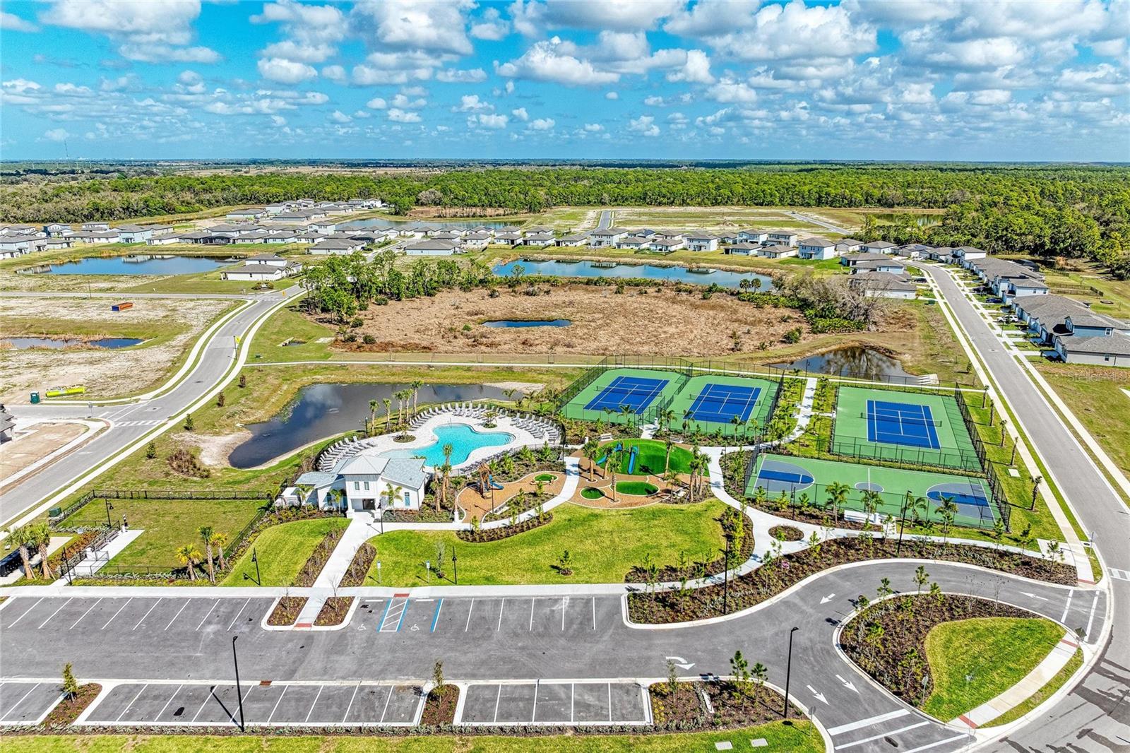 Image 55 of 68 For 261 Lazy Shore Drive