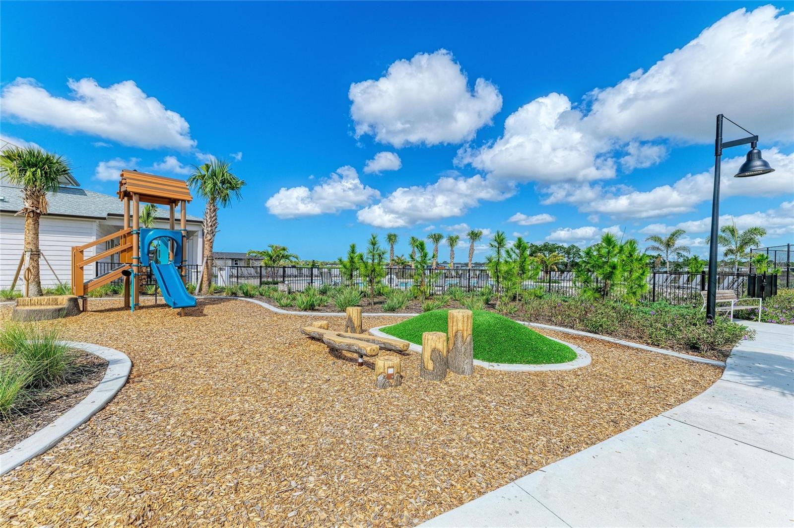 Image 64 of 68 For 261 Lazy Shore Drive