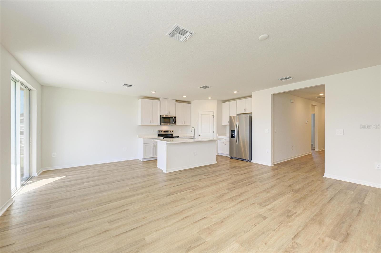 Image 9 of 68 For 261 Lazy Shore Drive