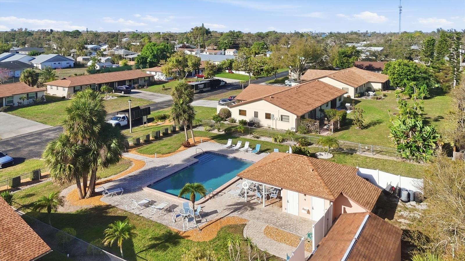 Image 18 of 25 For 210 High Point Drive 210a