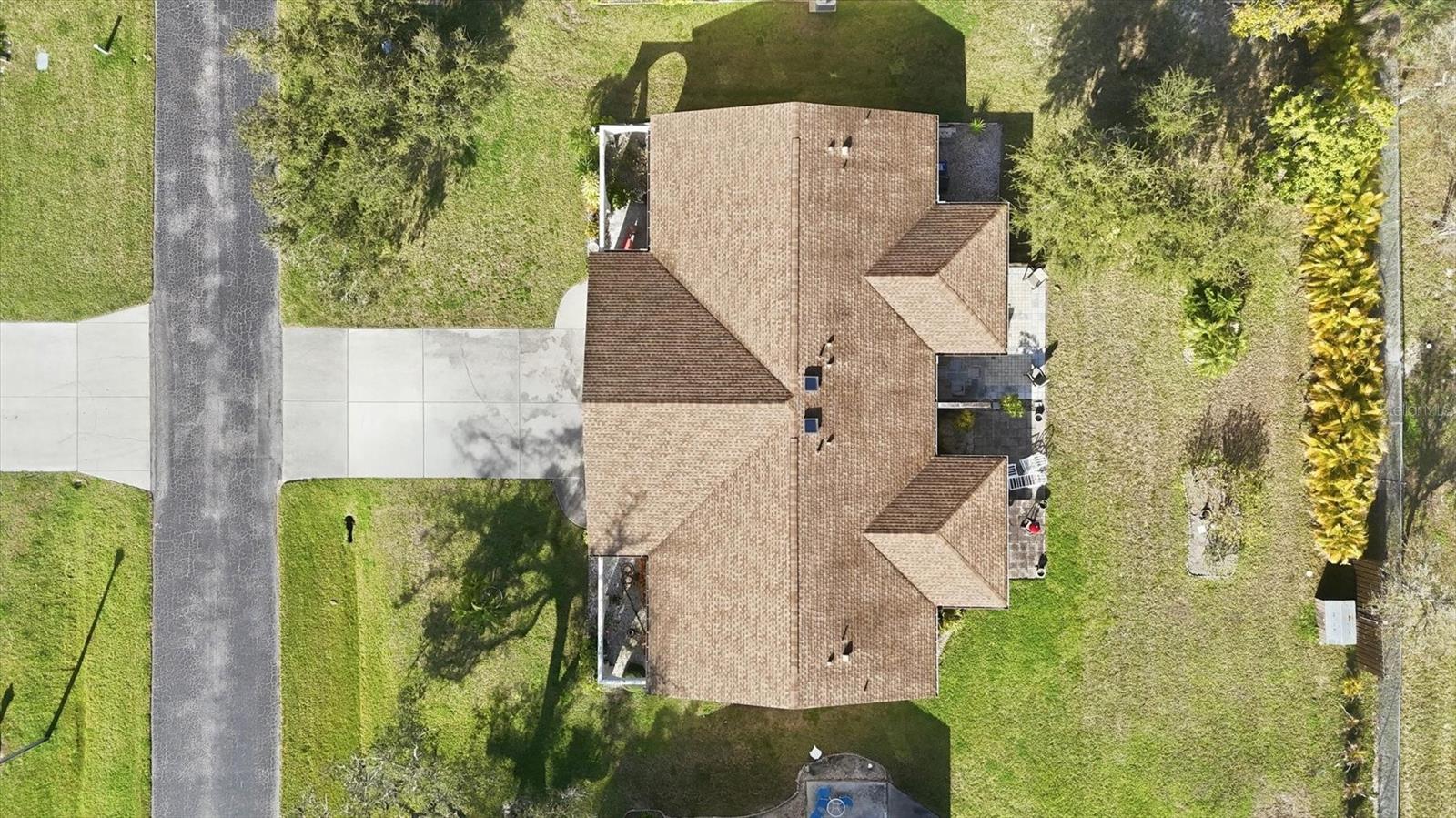 Image 22 of 25 For 210 High Point Drive 210a