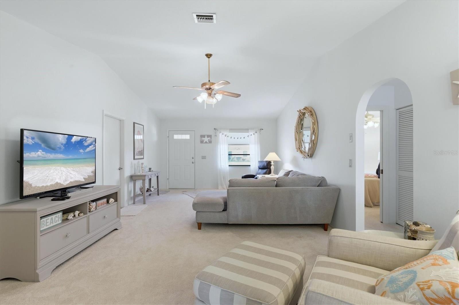 Image 4 of 25 For 210 High Point Drive 210a