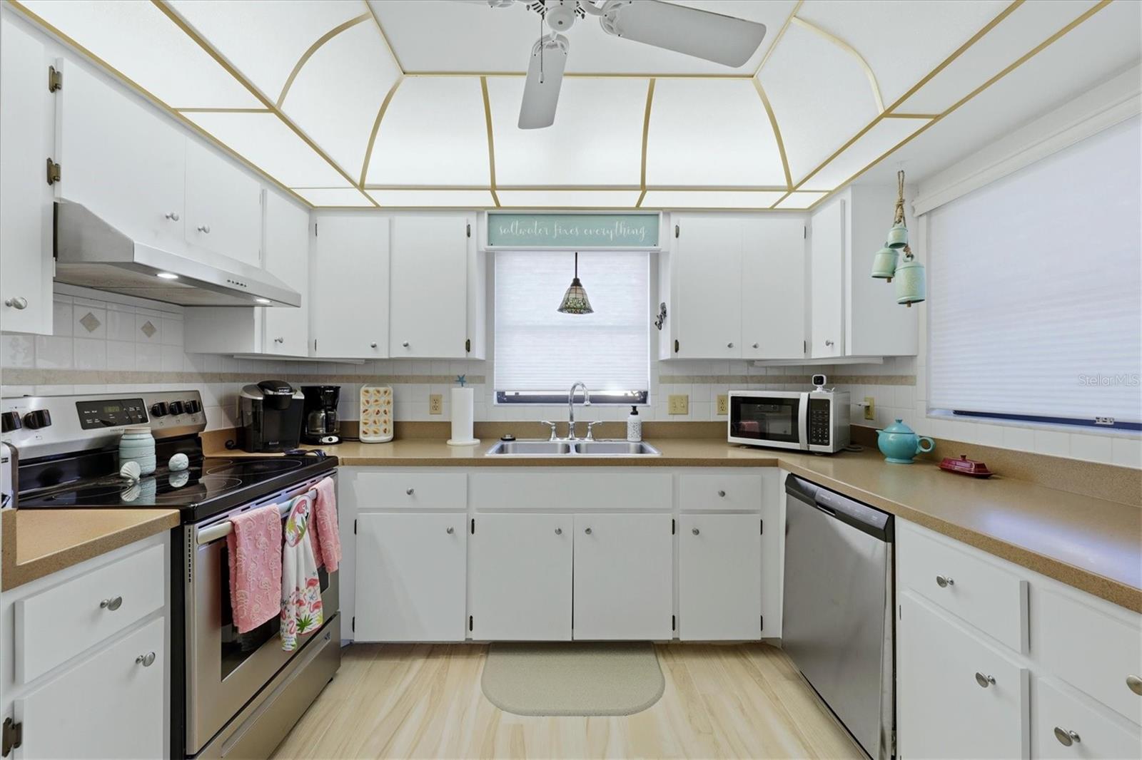 Image 6 of 25 For 210 High Point Drive 210a