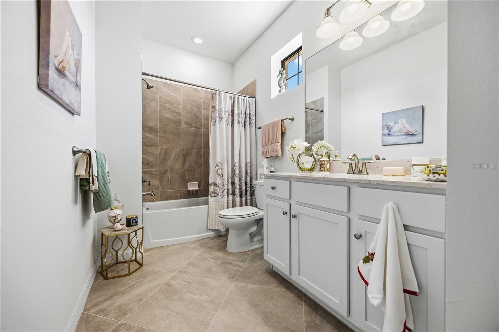 Image 10 of 68 For 10039 Crooked Creek Drive 201