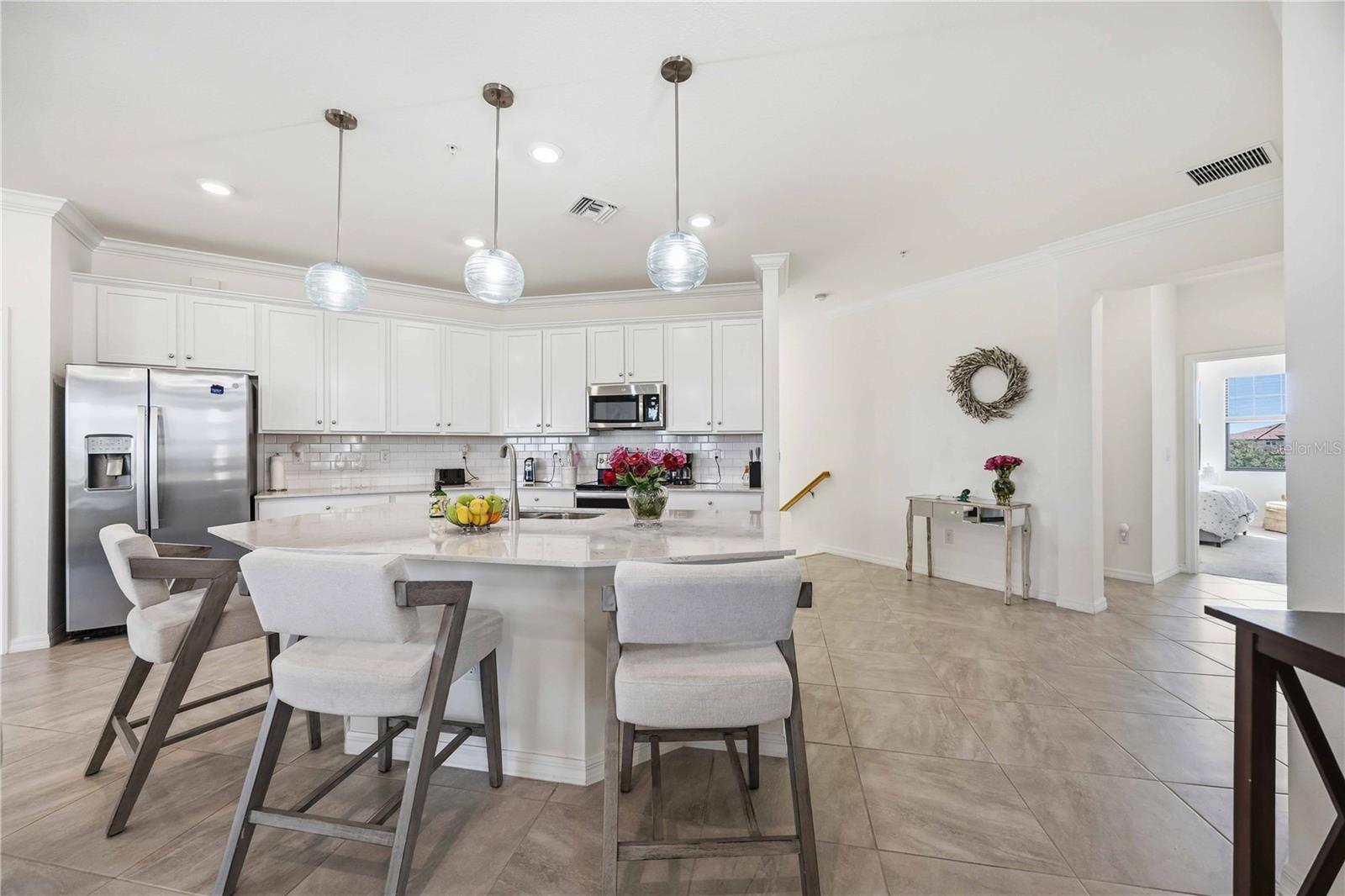 Image 13 of 68 For 10039 Crooked Creek Drive 201