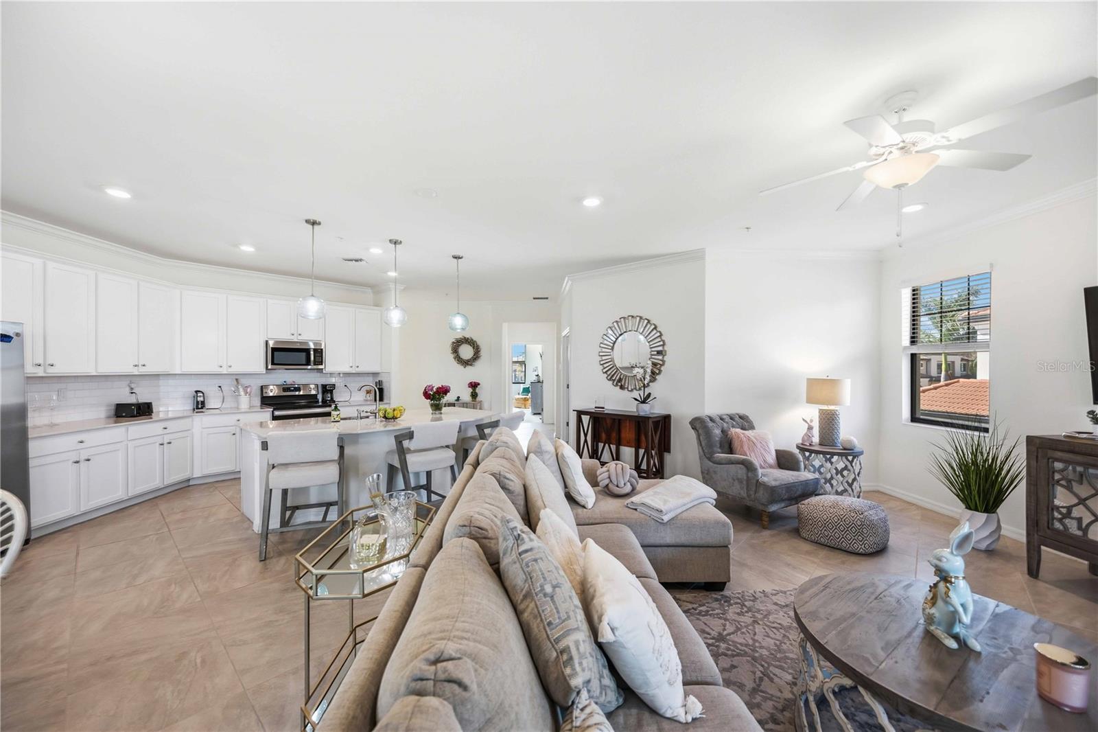 Image 25 of 68 For 10039 Crooked Creek Drive 201