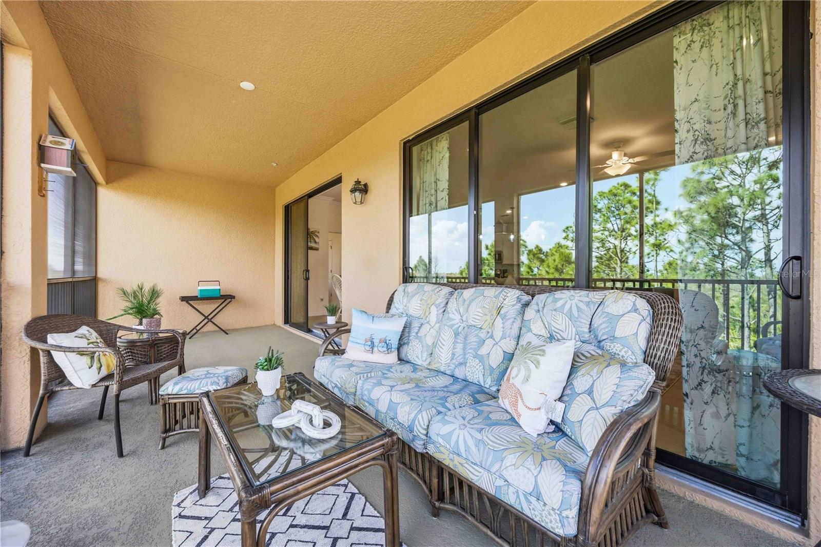 Image 41 of 68 For 10039 Crooked Creek Drive 201