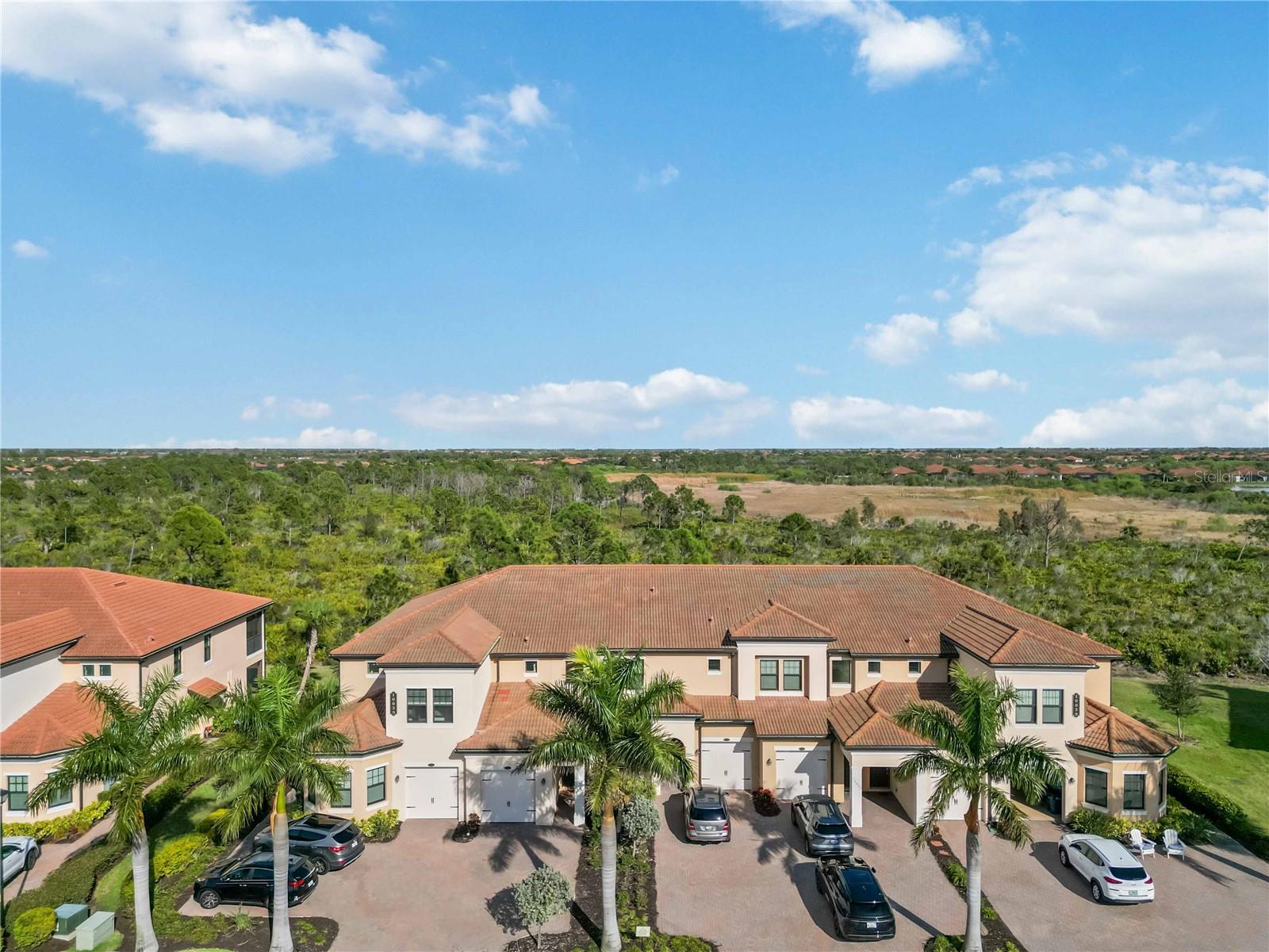 Image 44 of 68 For 10039 Crooked Creek Drive 201