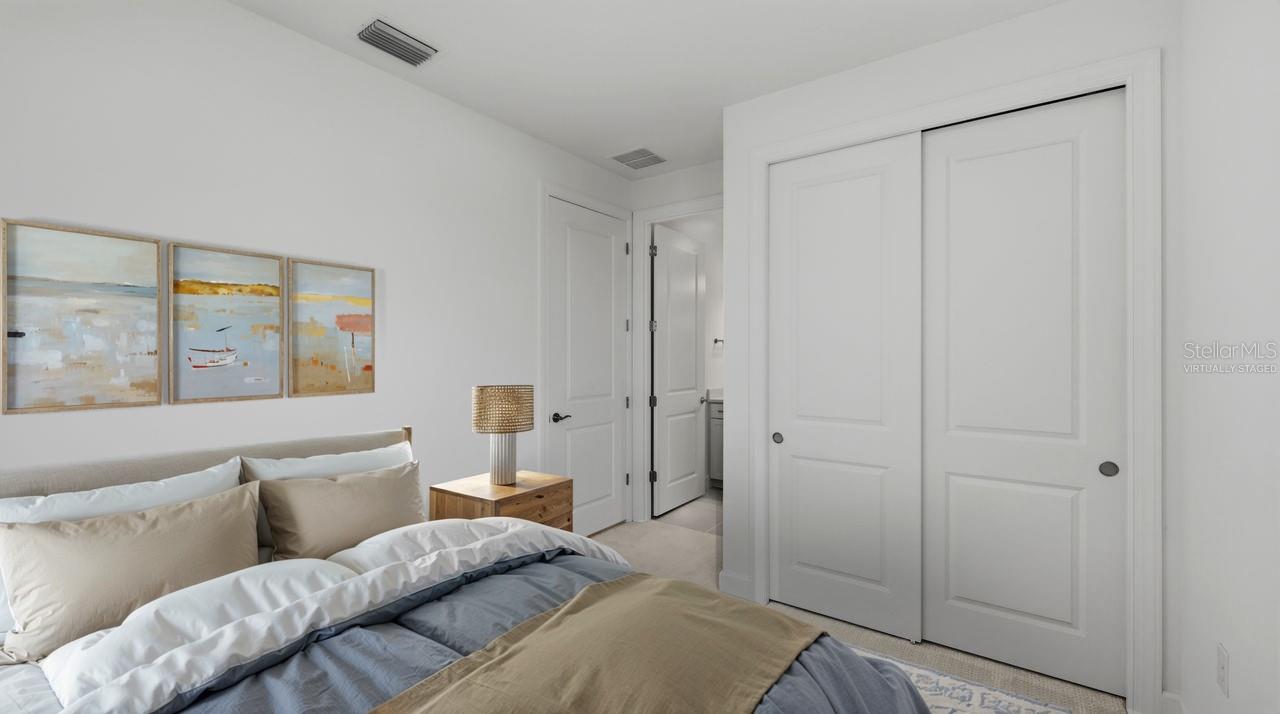 Image 27 of 66 For 4400 Lakeside Grove Place