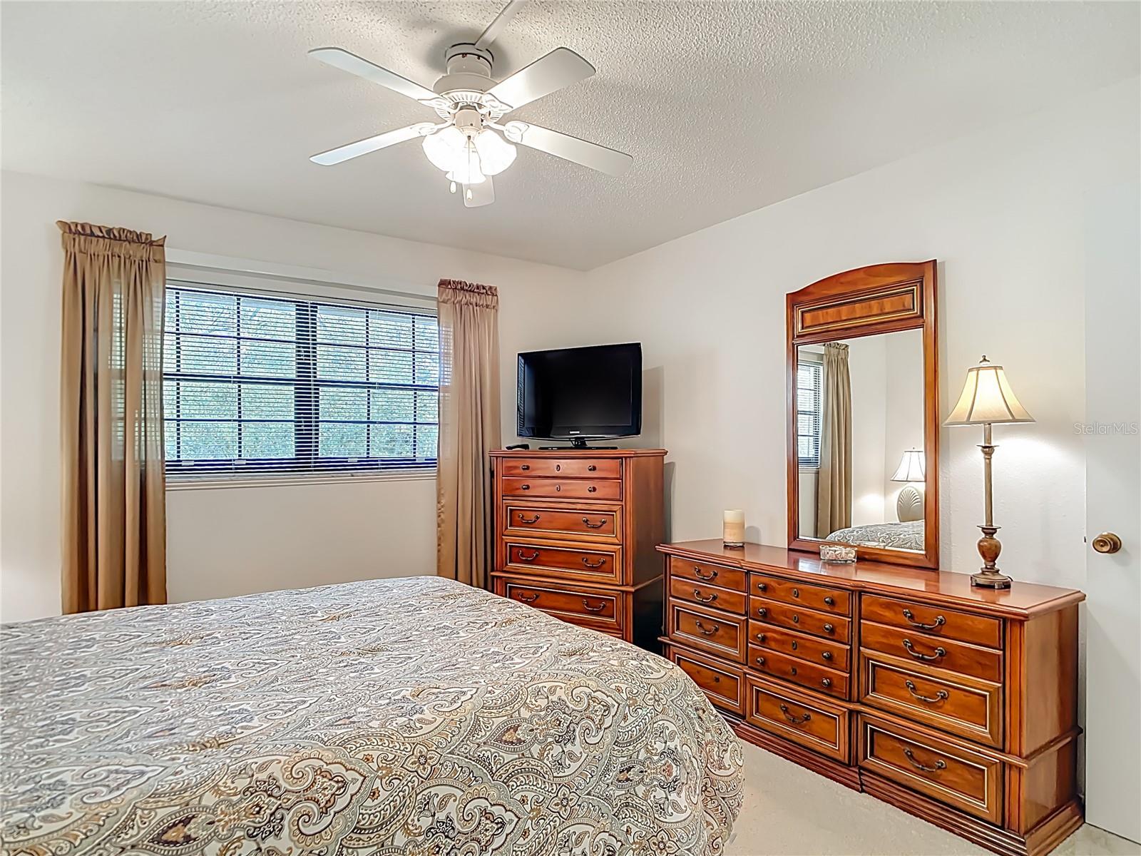 Image 19 of 44 For 1515 Forrest Nelson Boulevard J204