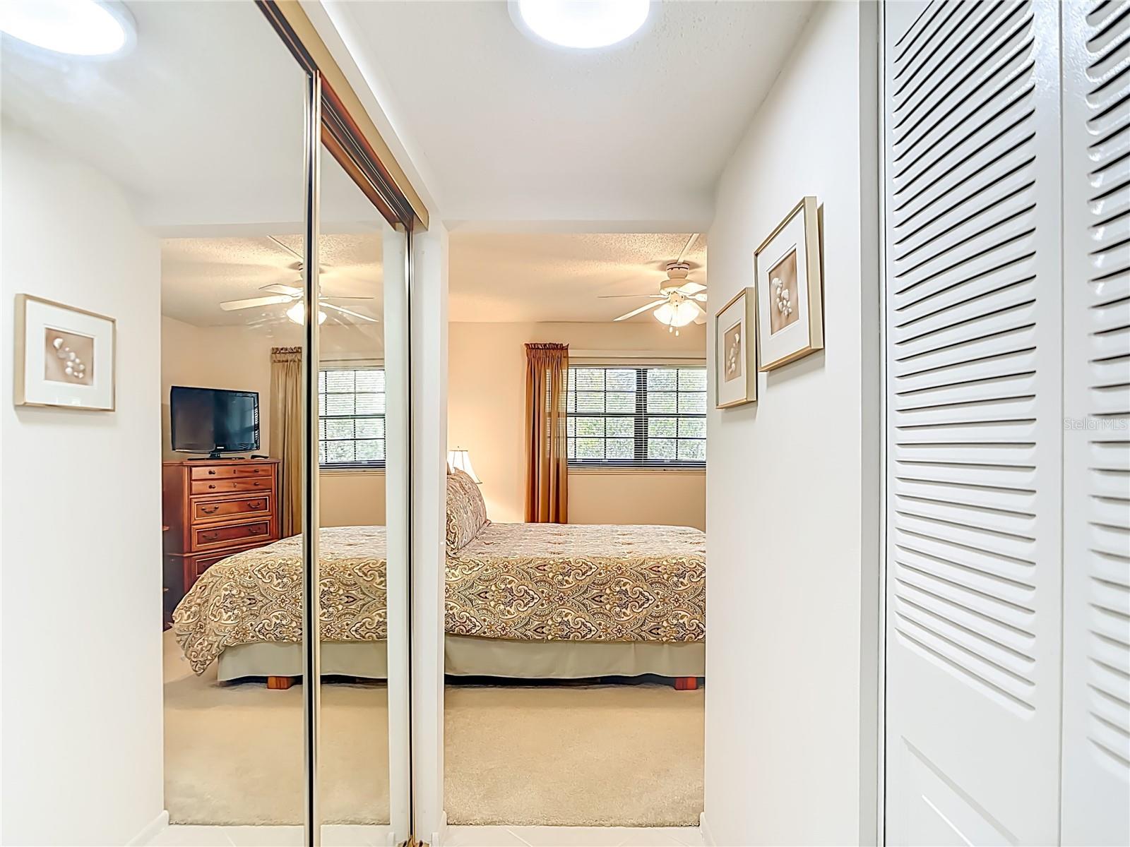 Image 23 of 44 For 1515 Forrest Nelson Boulevard J204