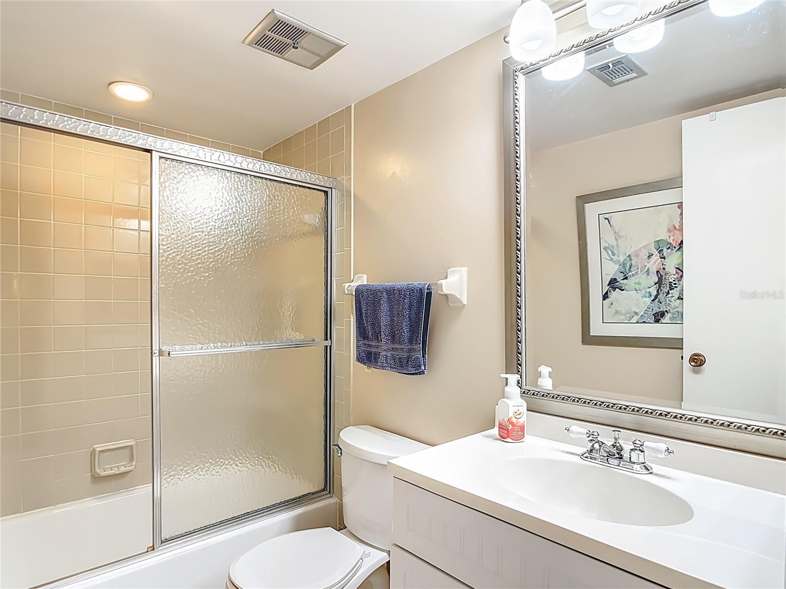 Image 27 of 44 For 1515 Forrest Nelson Boulevard J204