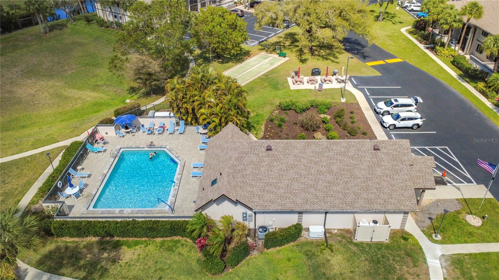 Image 32 of 44 For 1515 Forrest Nelson Boulevard J204