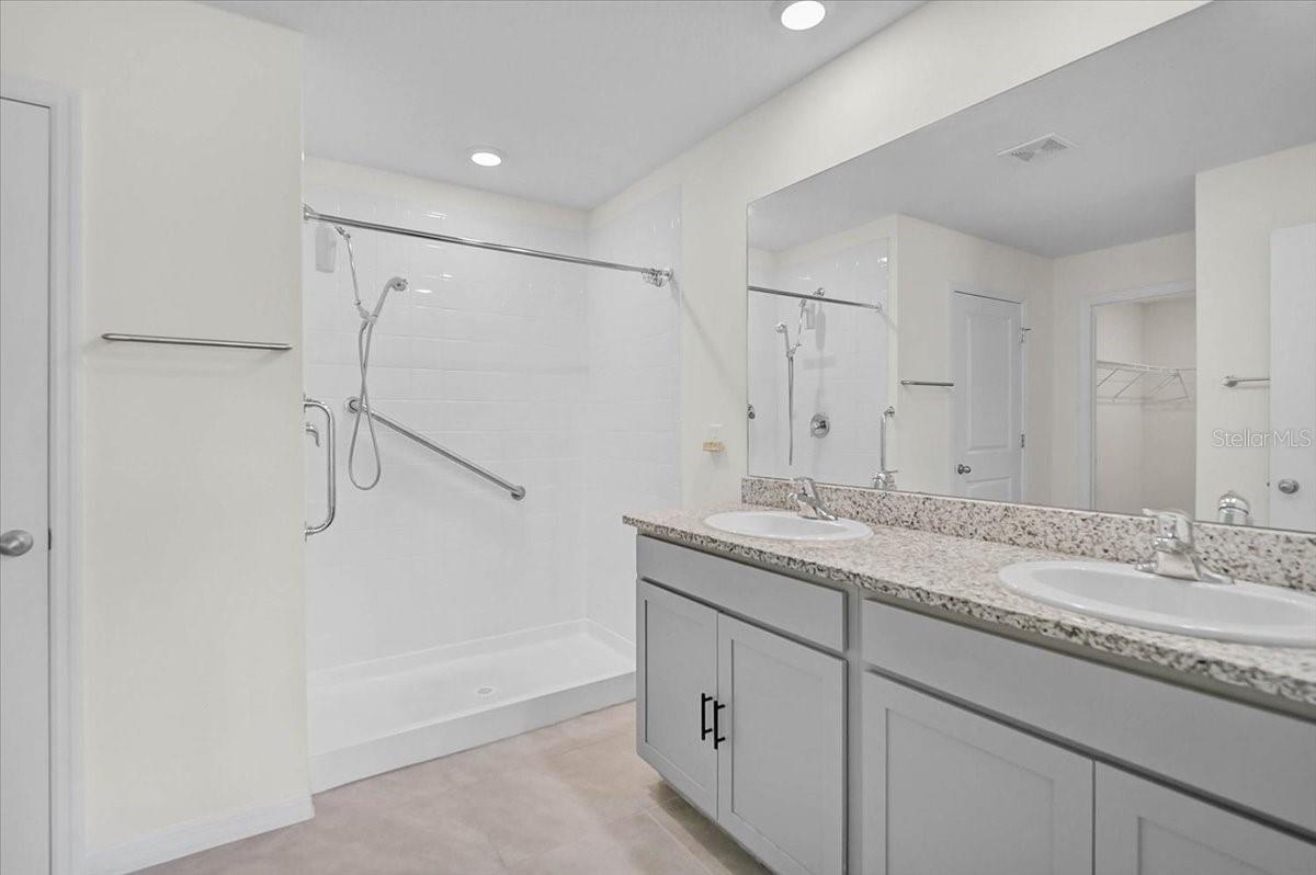 Image 21 of 29 For 17319 Wheatberry Boulevard