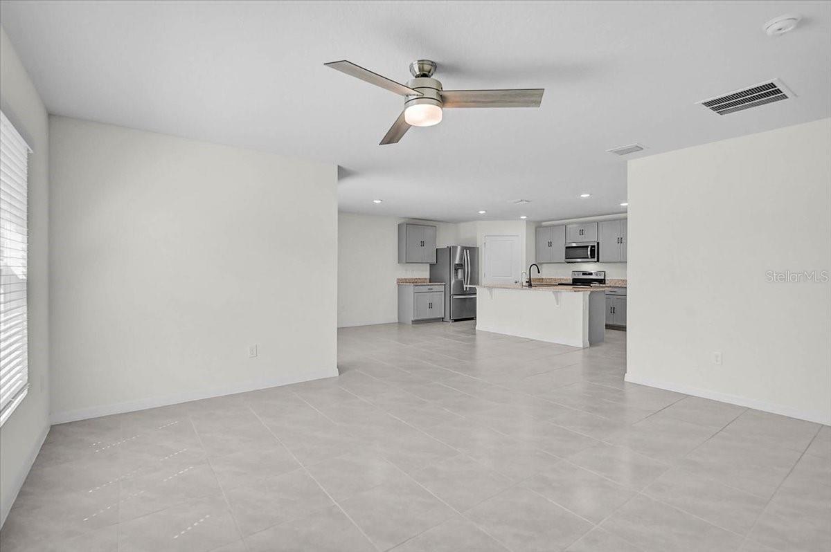 Image 9 of 29 For 17319 Wheatberry Boulevard