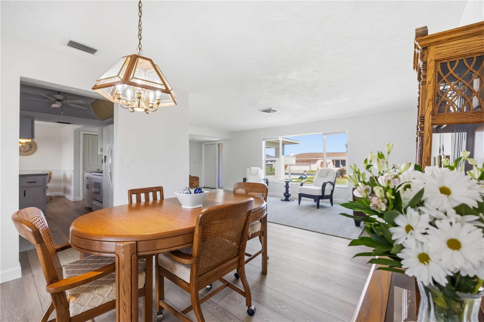 Image 10 of 81 For 1720 Sklar Court