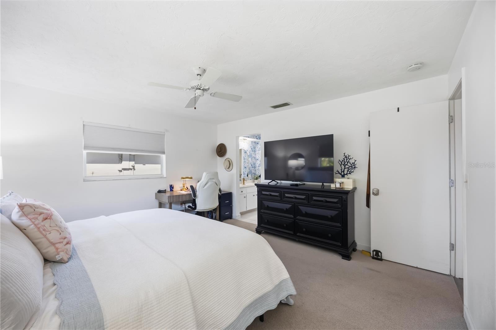 Image 23 of 81 For 1720 Sklar Court