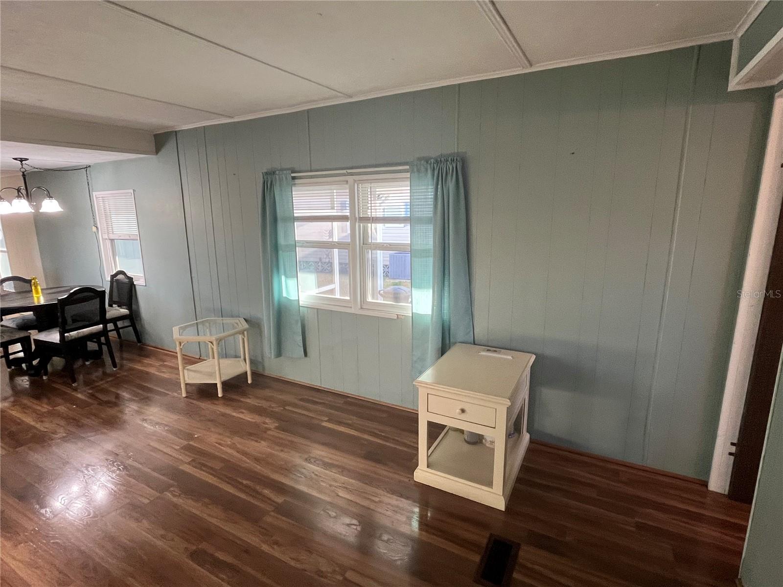 Image 13 of 29 For 712 Locarno Drive